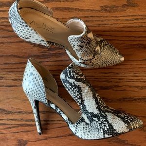 Faux snake skin heels- from Shein.